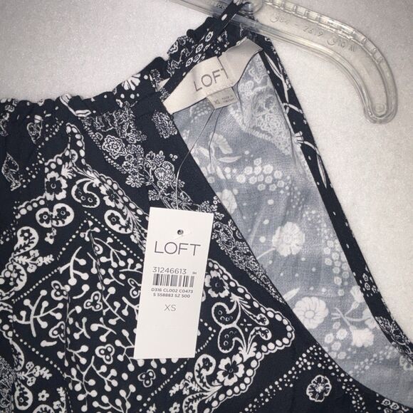 NWT Ann Taylor Navy Blue Halter Handkerchief Dress Spring‎ Or Summer Women’s XS - Picture 2 of 3